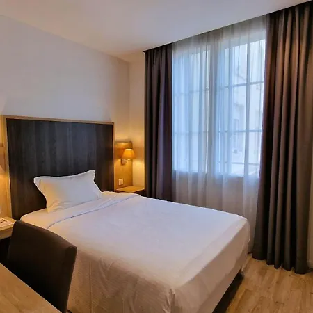 Mary's - Centre Gare Sncf Hotell 3*