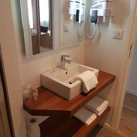 Mary's - Centre Gare Sncf Hotell 3*
