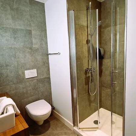 Mary's - Centre Gare Sncf 3* Caen