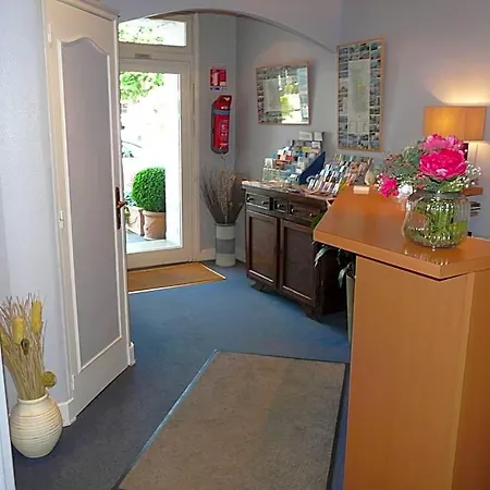 Hotel Mary's - Centre Gare Sncf