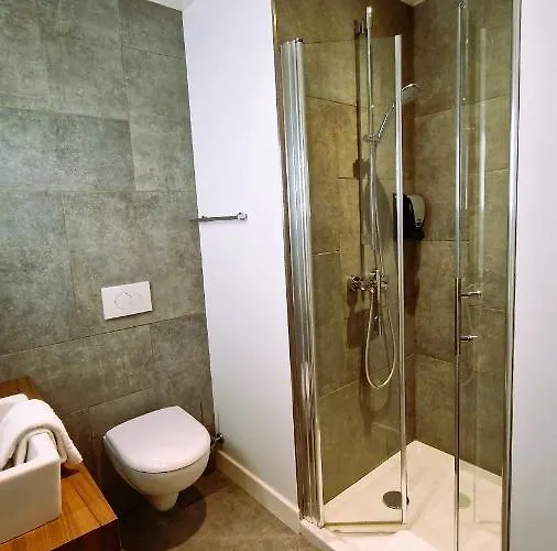 Otel Mary's - Centre Gare Sncf 3*