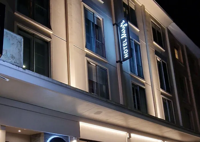 Mary's - Centre Gare Sncf 3*