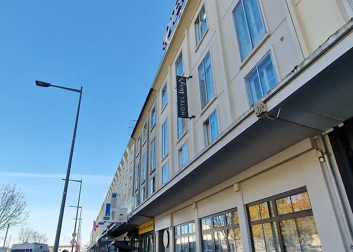 Mary's - Centre Gare Sncf 3*